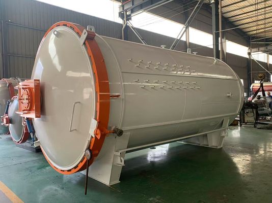 Certificat CE ASME Matériau composite de durcissement de l'autoclave Pièces automobiles comme le capot pour l'autoclave haute pression