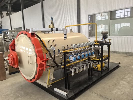 Petit autoclave entièrement automatique personnalisé pour pièces automobiles comme capot, toit, aile. Autoclave composite en carbone composite