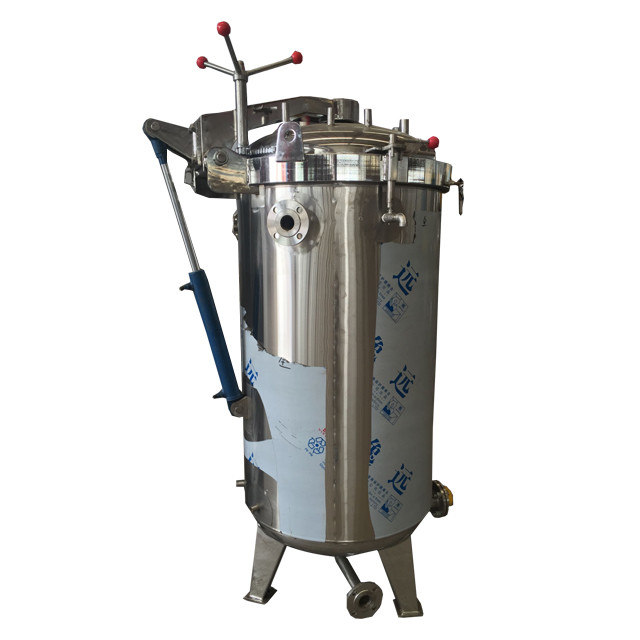 Valve pour faciliter le fonctionnement manuel et l'intervention d'urgence dans des situations spéciales Autoclave de durcissement à rouleaux en caoutchouc