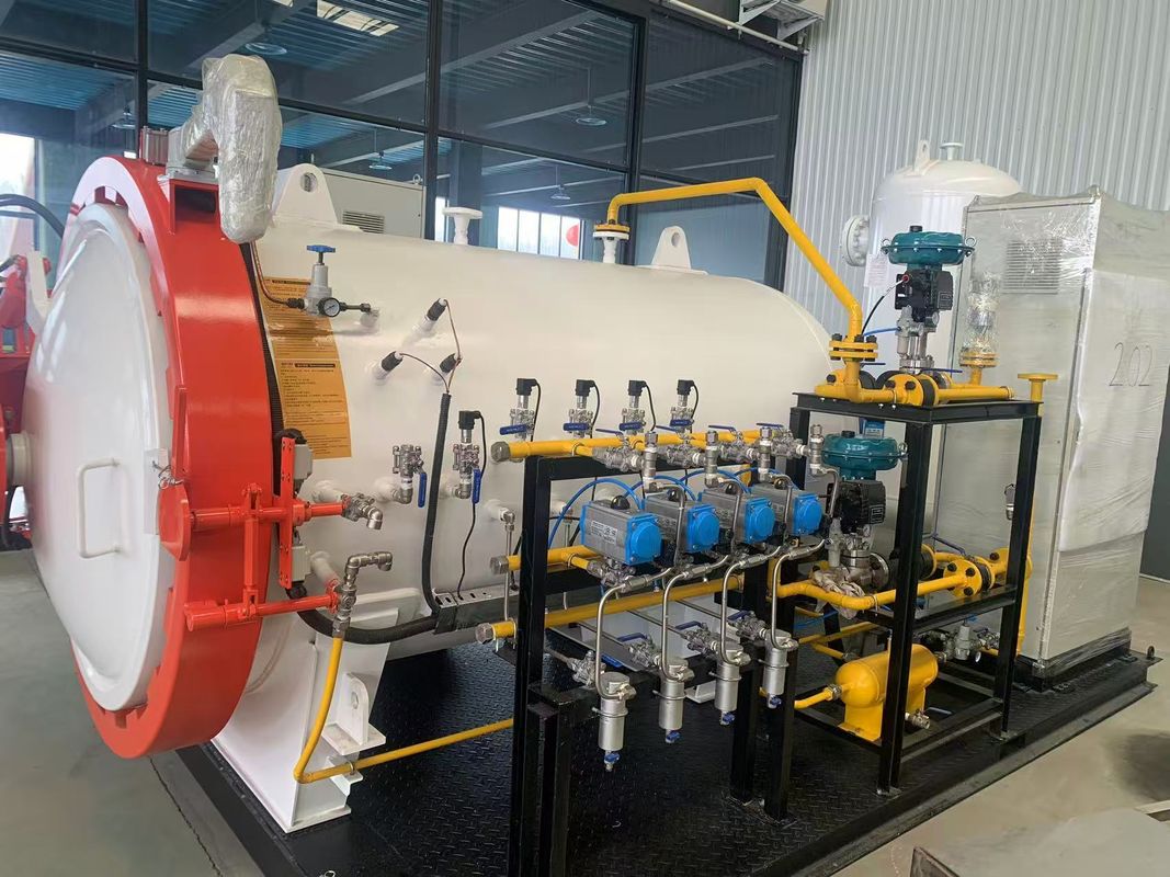 0.8MPa Autoclave composite industriel pour laboratoire avec écran tactile de 600mm de diamètre, pièces automobiles comme capot et toit, contrôle PLC