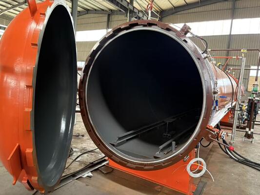 Autoclave automatique composite en fibre de carbone pour le durcissement de produits composites, de composants et de raccords en feuilles de fibre de carbone
